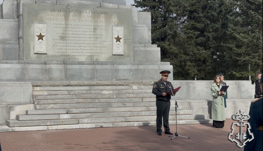 В Тверской области росгвардейцы приняли участие в торжественном митинге в честь 80-летия Победы 