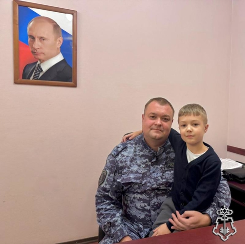 19 октября в России празднуют День отца. 