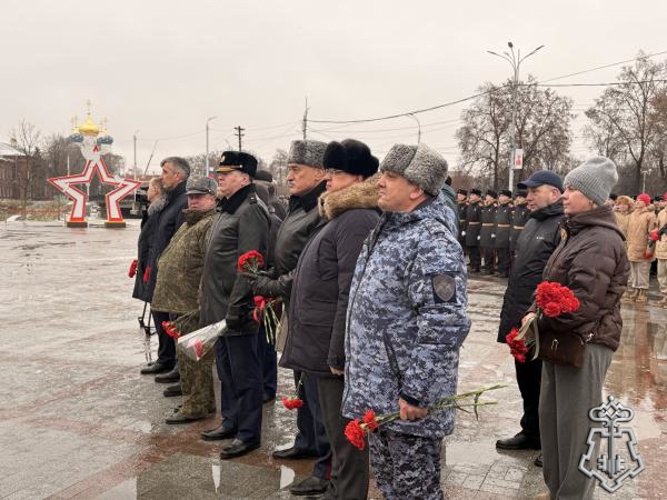 В Твери росгвардейцы приняли участие в мероприятиях, посвященных Дню освобождения Калинина