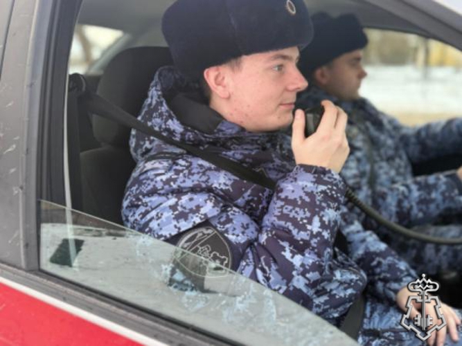 ЗА МИНУВШУЮ НЕДЕЛЮ ТВЕРСКИЕ РОСГВАРДЕЙЦЫ для обеспечения безопасности граждан совершили более 210 выездов