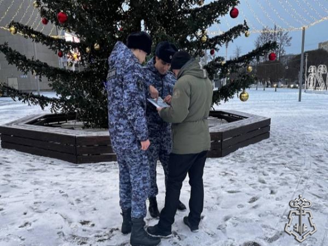 Росгвардейцы провели профилактические беседы с гражданами в рамках акции «Безопасный Новый год» в Тверской области