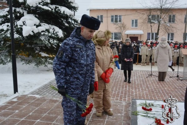 В Западнодвинском округе росгвардейцы приняли участие в мероприятии посвященном 84-ой годовщине освобождения от немецко-фашистских захватчиков