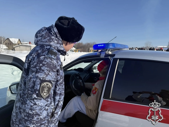 В Западной Двине росгвардейцы приняли участие в организации и проведении военно-патриотической игры