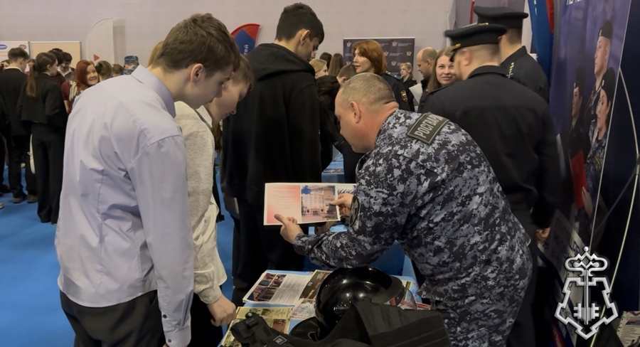 Представители Управления Росгвардии по Тверской области присоединились к ярмарке трудоустройства