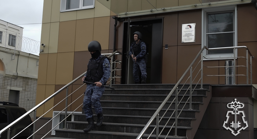 В Твери росгвардейцы отработали навыки реагирования на сигнал «тревога» на объекте телерадиоцентра