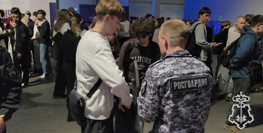 В Твери росгвардейцы приняли участие в акции «Молодежь против террора»