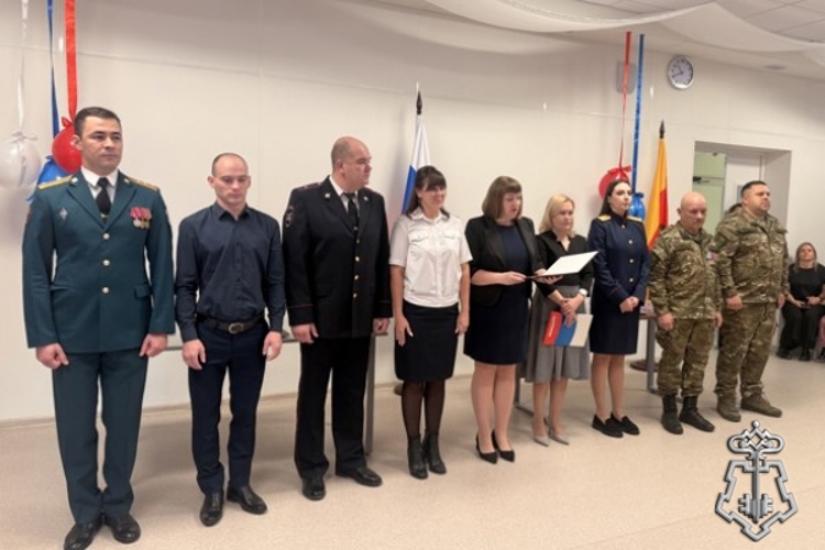 Военнослужащие Росгвардии в Твери приняли участие в церемонии принятия присяги кадет