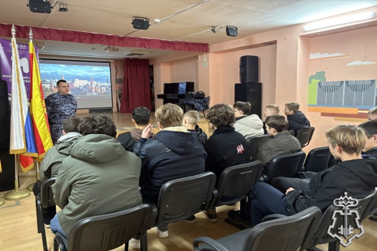 Личный состав Росгвардии принял участие в Дне допризывника в Твери